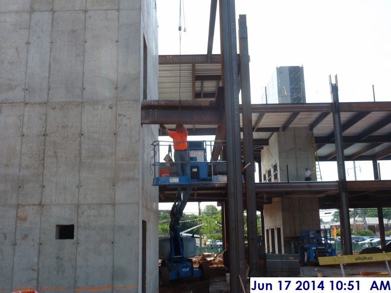 Installing beam at Stair -4 (2nd Floor) Facing South (800x600)